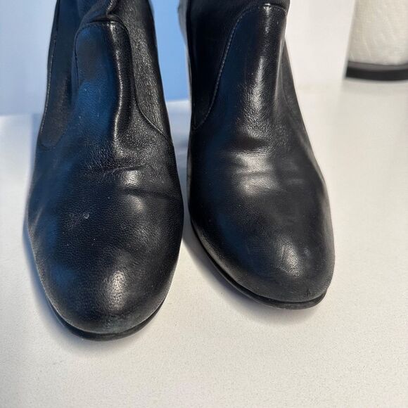 Stuart Weitzman Black Leather Ankle Booties with Lucite & Gold Block Heel Size 9 - Picture 9 of 14